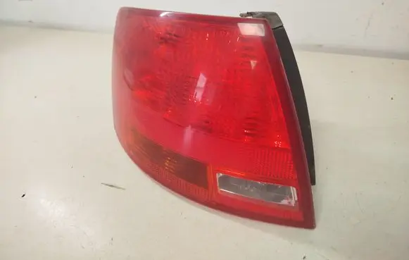 Audi A4 S4 B7 8E 8H Rear/tail lights 8E9945095E