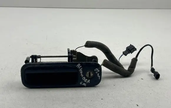 Seat Alhambra (Mk1) Tailgate/trunk/boot exterior handle 6N0827565D 6X0827565B 7M3827565