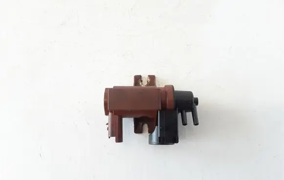 Volvo C70 Turbo solenoid valve 70177100