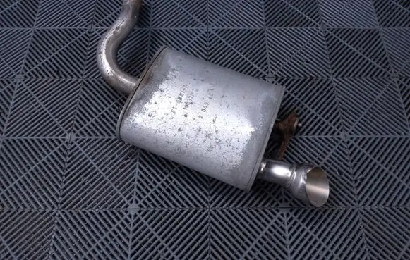 Ford Mustang VI Muffler/silencer FR3Z-5230-MA FR3Z5230MA