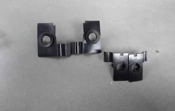 Opel Crossland X Rear parking sensor holder (PDC) 39134361 13478123 466986601