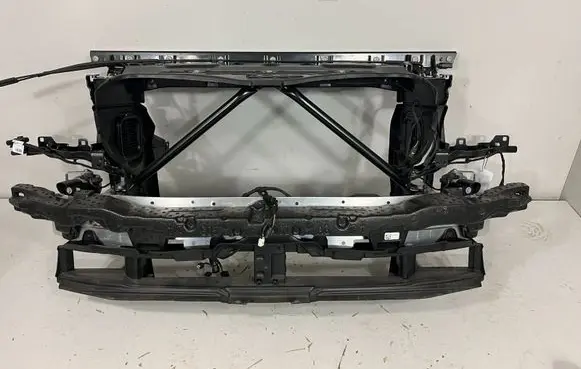BMW X5 G05 Radiator support slam panel 9853875 7421675