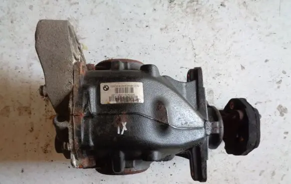 BMW X1 E84 Rear differential 7592938 7541580