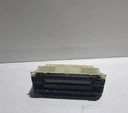 Volkswagen PASSAT B5.5 Climate control unit
