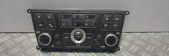 Nissan Almera Tino Climate control unit 28395BU700 CSW8230D 40233869H