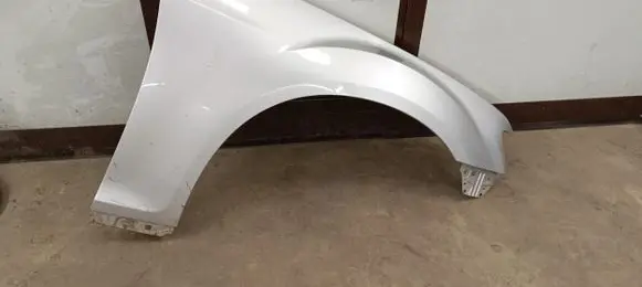 Lancia Thema Fender