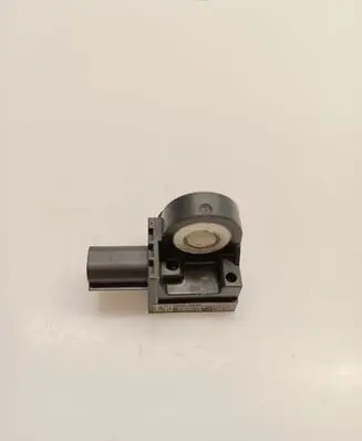 KIA Sorento Airbag deployment crash/impact sensor 959302P000 610435800 03242010