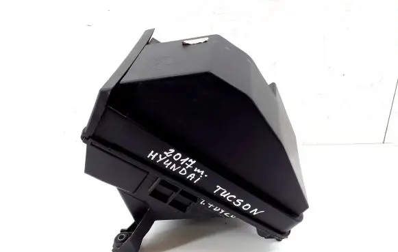 Hyundai Tucson TL Air filter box 28110D3100 28112D3100