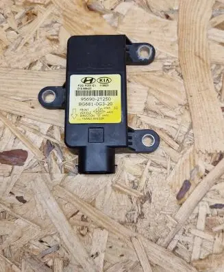 Hyundai i40 ESP acceleration yaw rate sensor 956902T250 01059902 BG6810G320