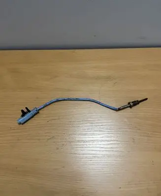 Jaguar F-Pace Exhaust gas pressure sensor G4D35J254CB