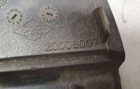 Renault Laguna II Rear bumper row hook cap/cover 20006007