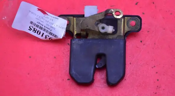 Audi A6 S6 C5 4B Tailgate/trunk/boot lock/catch/latch 4B5827505B