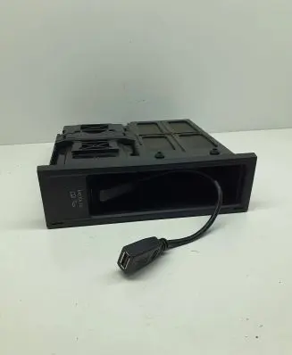 Volkswagen PASSAT B6 USB control unit 5N0035341C 1000003004 5n0035342b