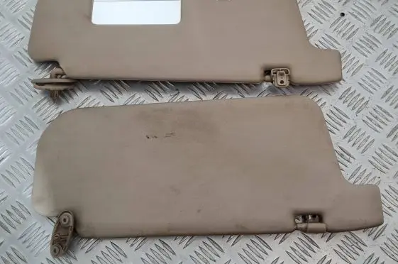 Nissan Terrano Sun visor