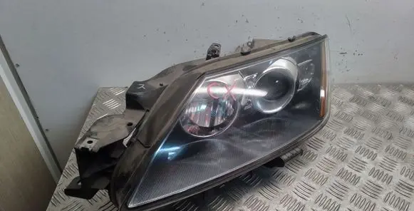 Mazda CX-7 Headlight/headlamp 1051040