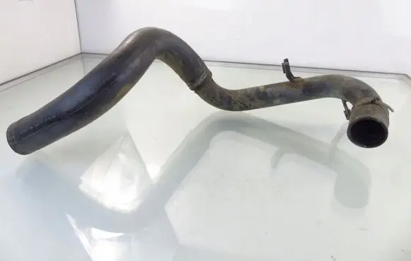 Nissan Navara D40 Intercooler hose/pipe 14463EC01A