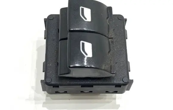 Peugeot Partner III Electric window control switch 98016298ZD