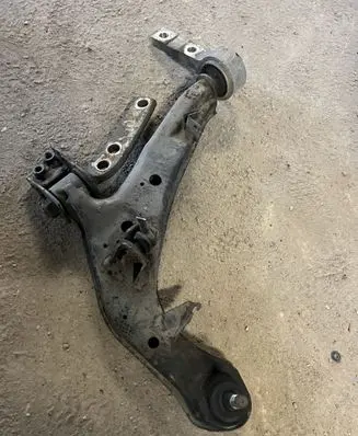 Nissan Primera Front lower control arm/wishbone