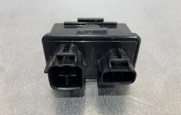 Subaru Forester SK Window wiper relay 86121FL000