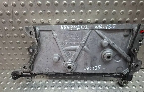 Opel Zafira C Timing chain cover S26338135 55574202