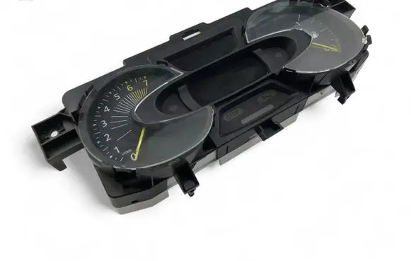 Speedometer (instrument cluster)