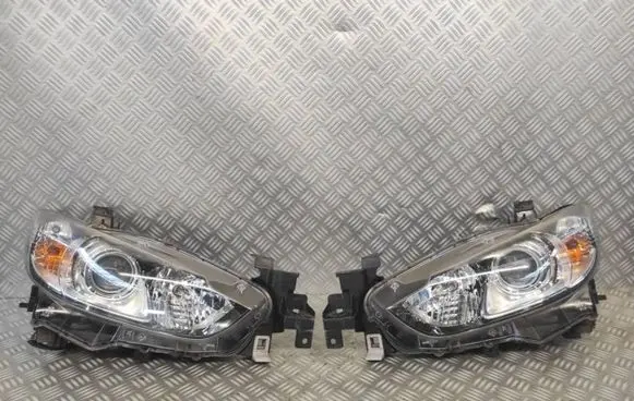 Mazda 6 Headlight/headlamp GHR4-51030