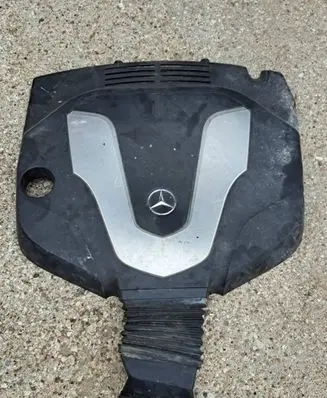 Mercedes-Benz ML W166 Engine cover (trim) A6420107008 4013434A