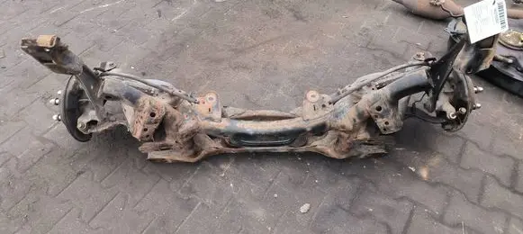 Toyota RAV 4 (XA30) Rear axle beam 