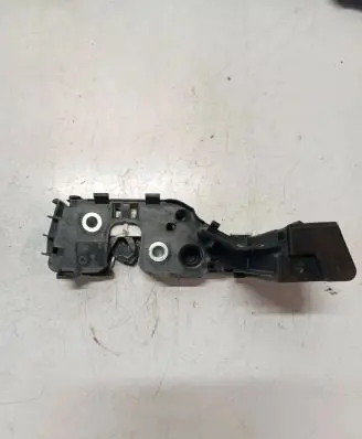 Volvo XC70 Seat back rest lock catch 30761355 D0D1A