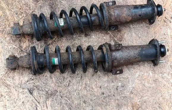 Lexus IS 220D-250-350 Rear shock absorber with coil spring 4853053140