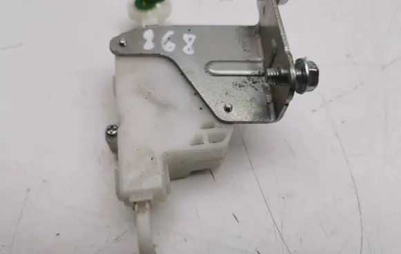 Honda Accord Fuel tank cap lock 