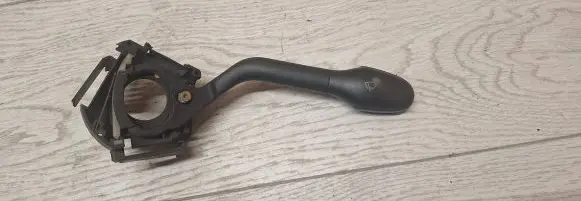 Volkswagen PASSAT B3 Indicator stalk 1h6953503aa