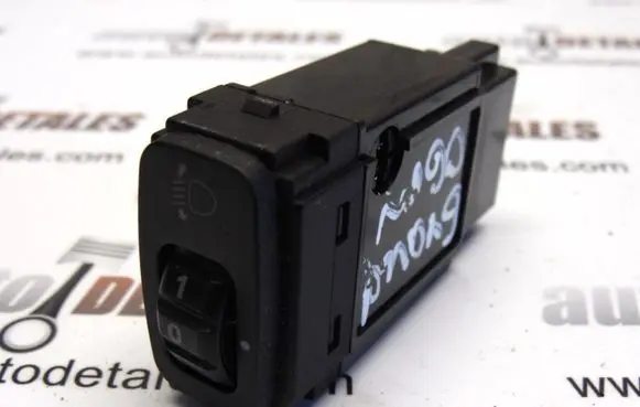 Mitsubishi Grandis Headlight level height control switch
