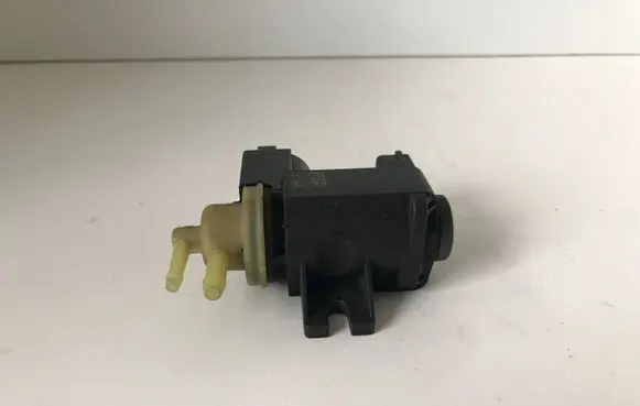 Audi A5 8T 8F Turbo solenoid valve 8K0906627