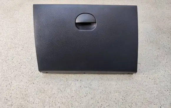 Dacia Duster II Glove box 