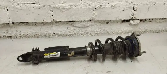 Mercedes-Benz C AMG W205 Front shock absorber with coil spring A2053207701
