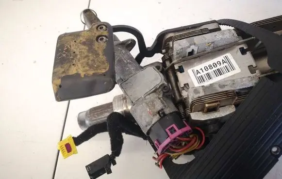 Volkswagen PASSAT B5.5 Ignition lock 