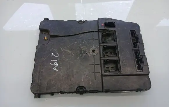 Renault Scenic II - Grand scenic II Comfort/convenience module 8200309693