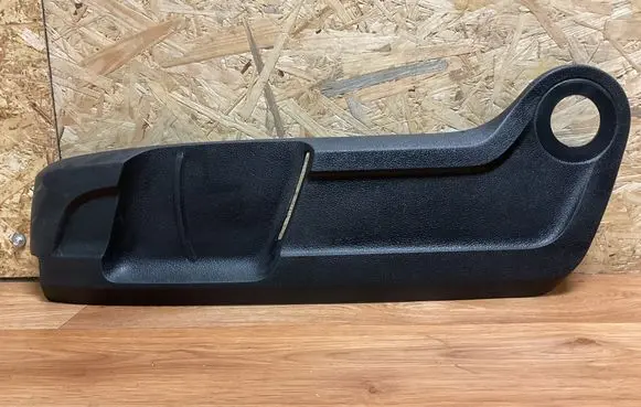 Volkswagen PASSAT B6 Front door seat control surround trim 348537 05301000 32449