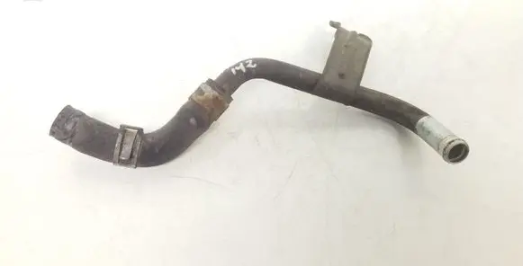 Engine coolant pipe/hose