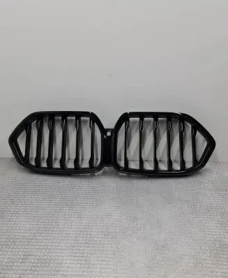 BMW X6 G06 Front grill 7481386 7481387