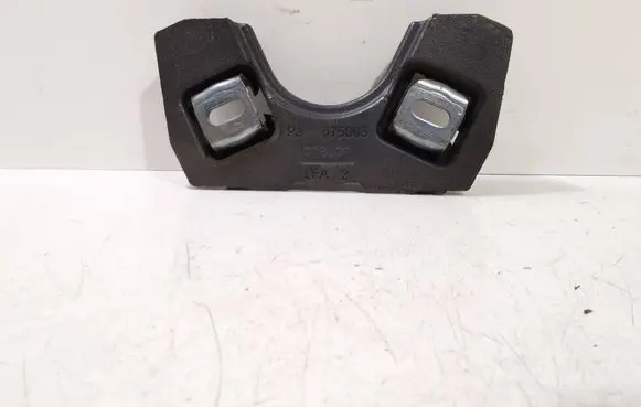 Land Rover Freelander 2 - LR2 Front shock absorber mounting bracket 6H5211002