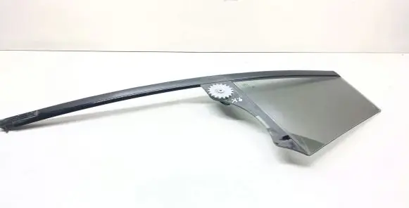 BMW 5 GT F07 Rear vent window glass AS2