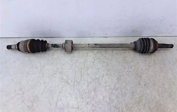 Toyota Yaris Front driveshaft 