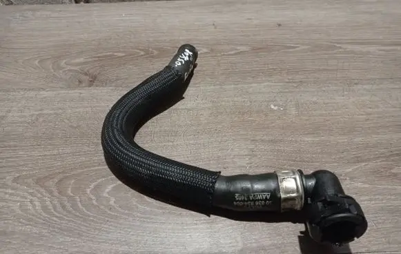 Volvo S60 Engine coolant pipe/hose 30636934