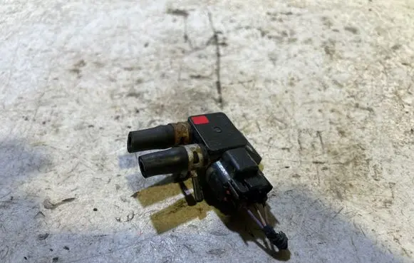 Toyota Verso Exhaust gas pressure sensor 8948120030 11M12