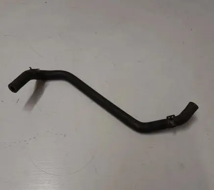Volkswagen PASSAT B6 Engine coolant pipe/hose 1K0121447S