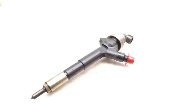 Fuel injector