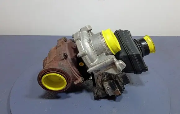BMW X5 F15 Turbo system vacuum part 7823202
