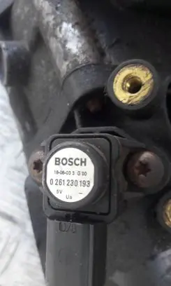 Mercedes-Benz E W211 Air pressure sensor 0261230193
